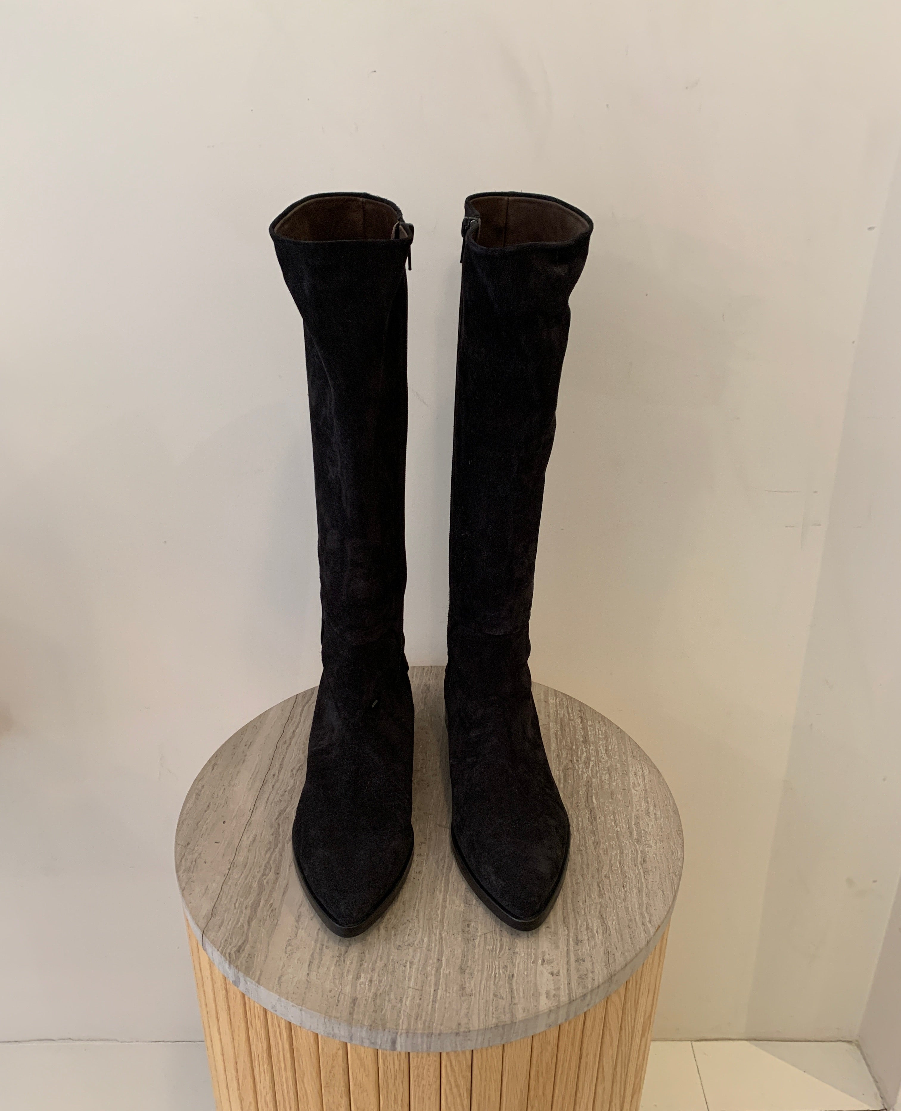 Warehouse Sale - All Boot Black Suede