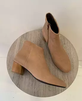 Warehouse Sale - Cisco Bootie Tan Nubuck