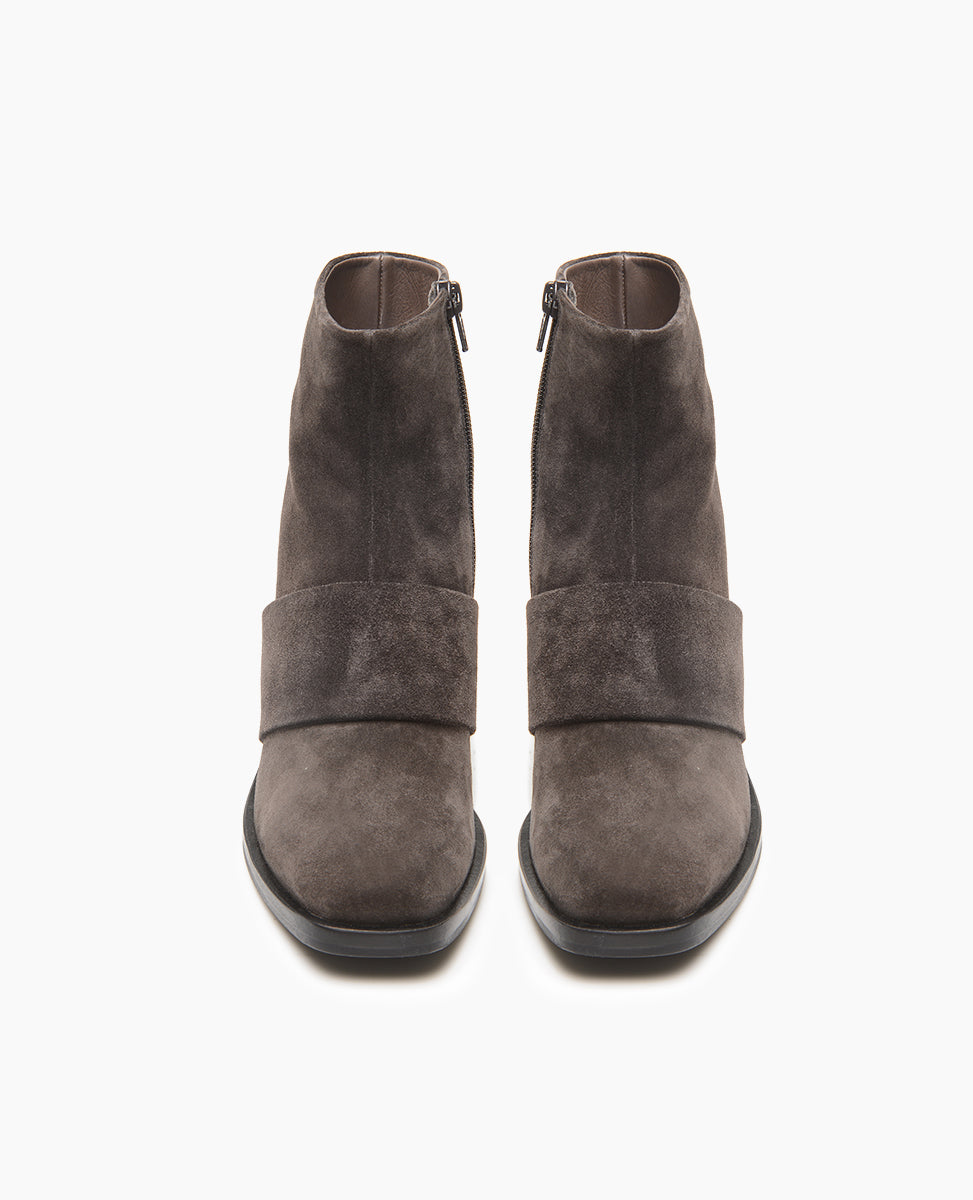 Warehouse Sale - Fraise Boot Smoke Suede