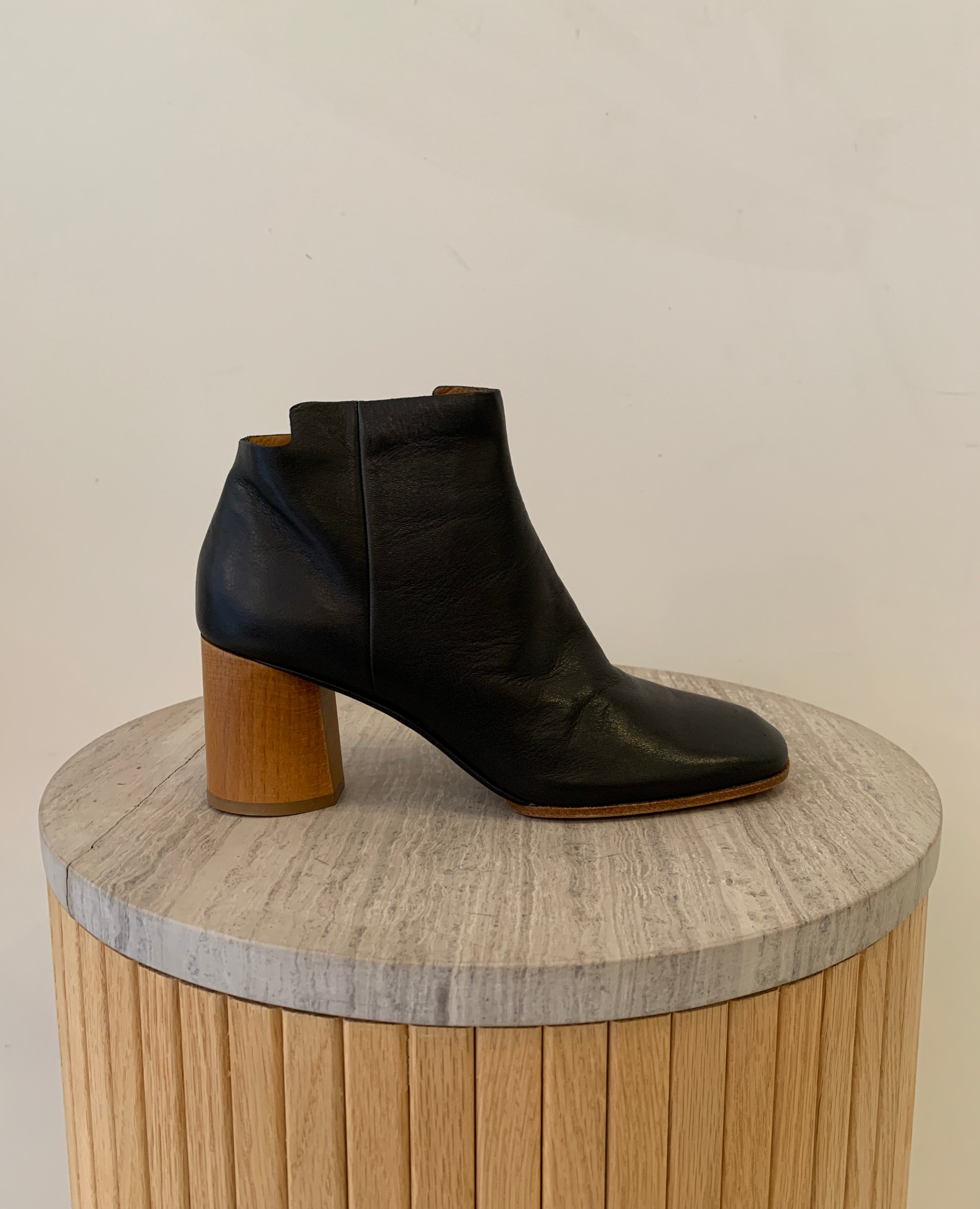 Warehouse Sale - Pavlova Boot Deep Sea Leather